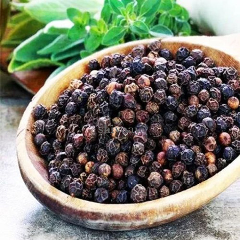 Whole Black Pepper Seeds